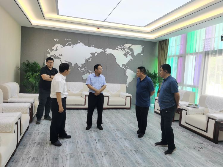 第一张.jpg